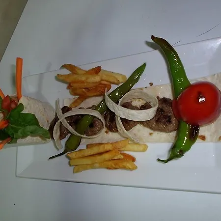 Hidden Garden מלון Milas