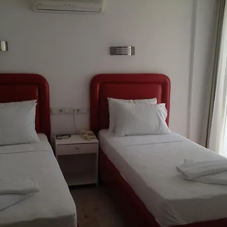 מלון Hidden Garden