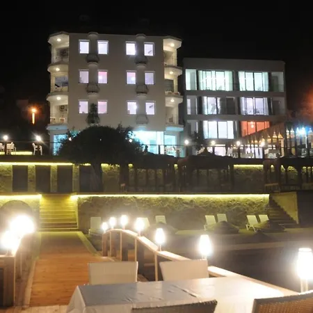 ホテル Hidden Garden