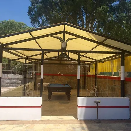 מלון Hidden Garden 2*