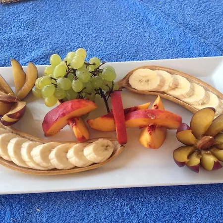 מלון Hidden Garden 2*