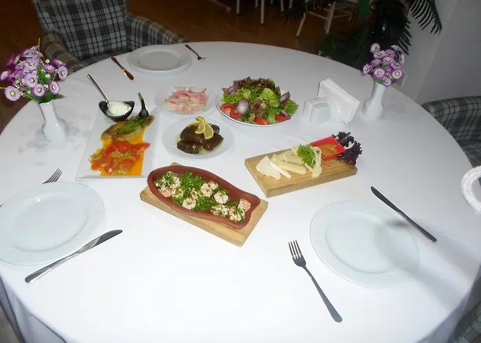 ホテル Hidden Garden 2*