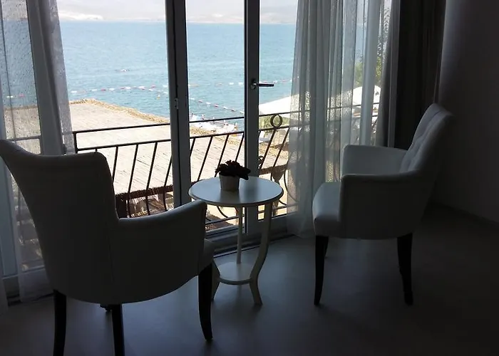 ホテル Hidden Garden 2*