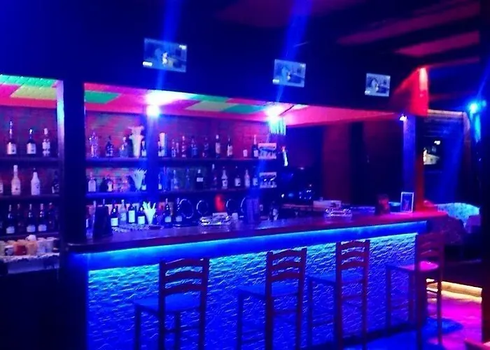 Hidden Garden ホテル 2*