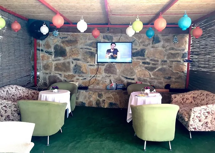 ホテル Hidden Garden 2*