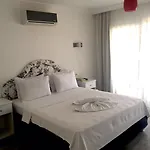 Hotel Hidden Garden